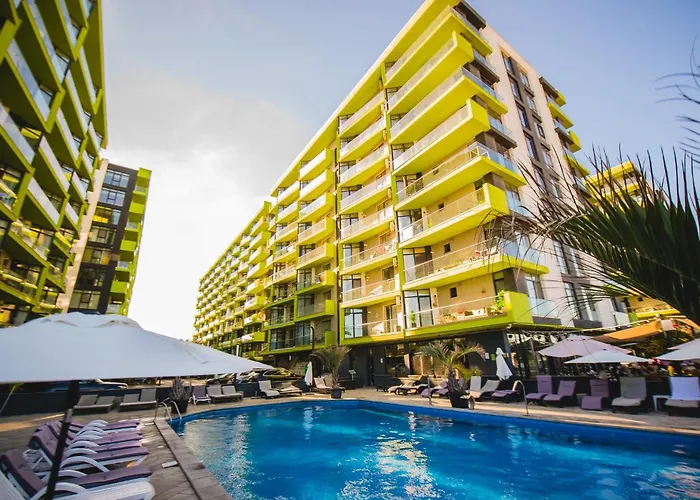 Crystal Breeze - Pool &