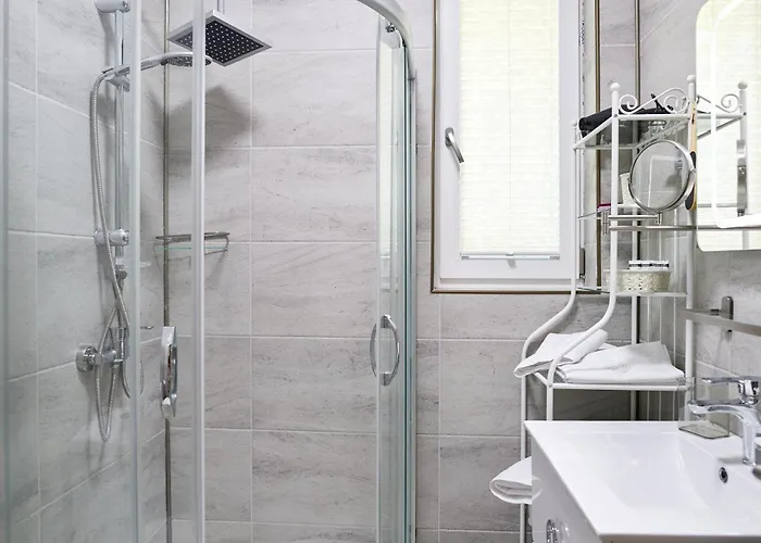 Crystal Breeze - Pool & Apartamento *