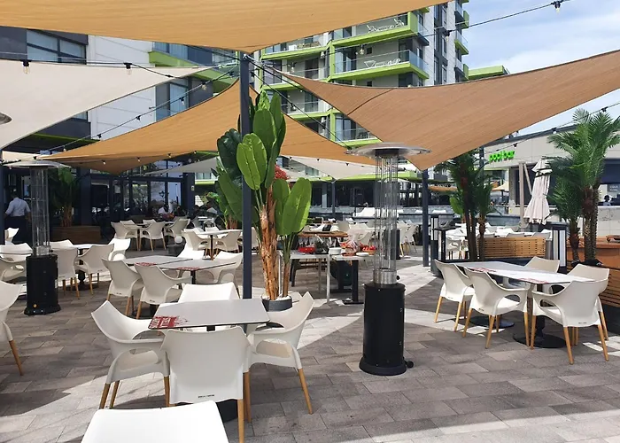 Crystal Breeze - Pool & Apartamento *