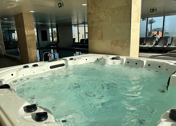 Crystal Breeze - Pool &